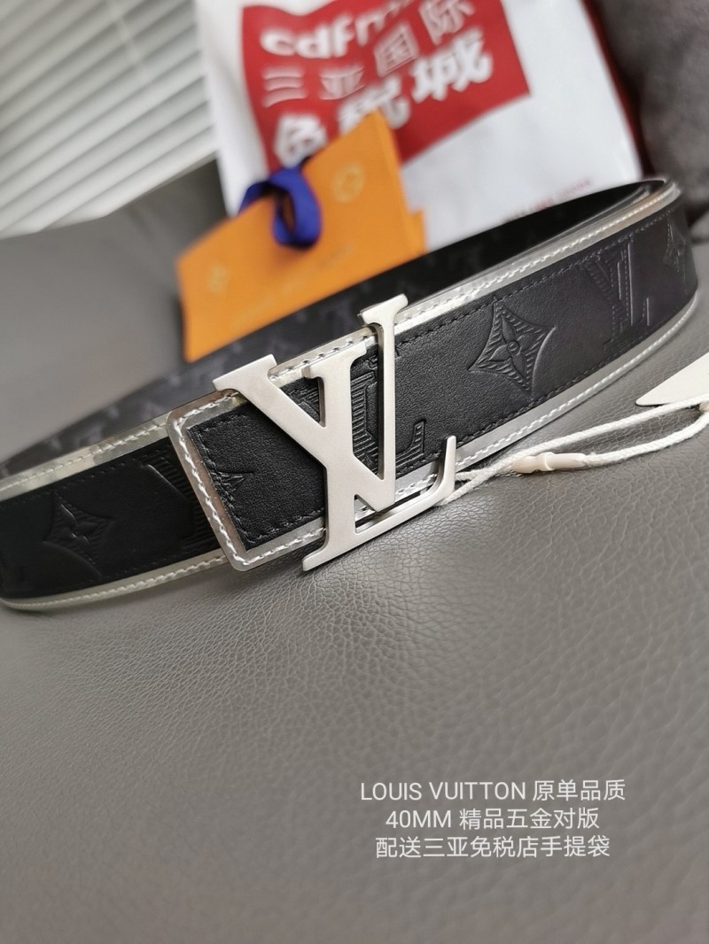 LOUIS VUITTON Belts